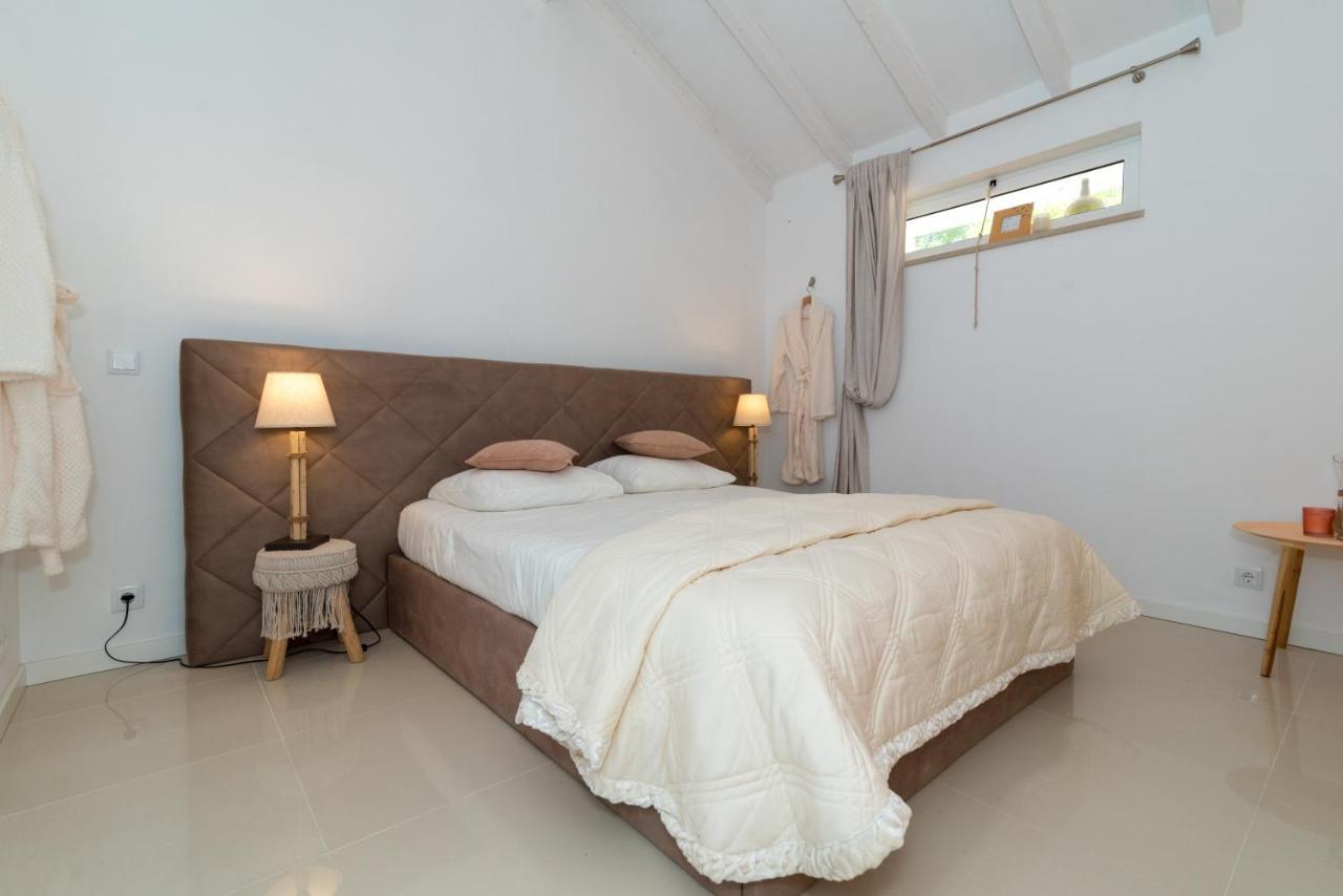 フィゲイラ・ダ・フォズ Quinta Bogesi Bed & Breakfast エクステリア 写真